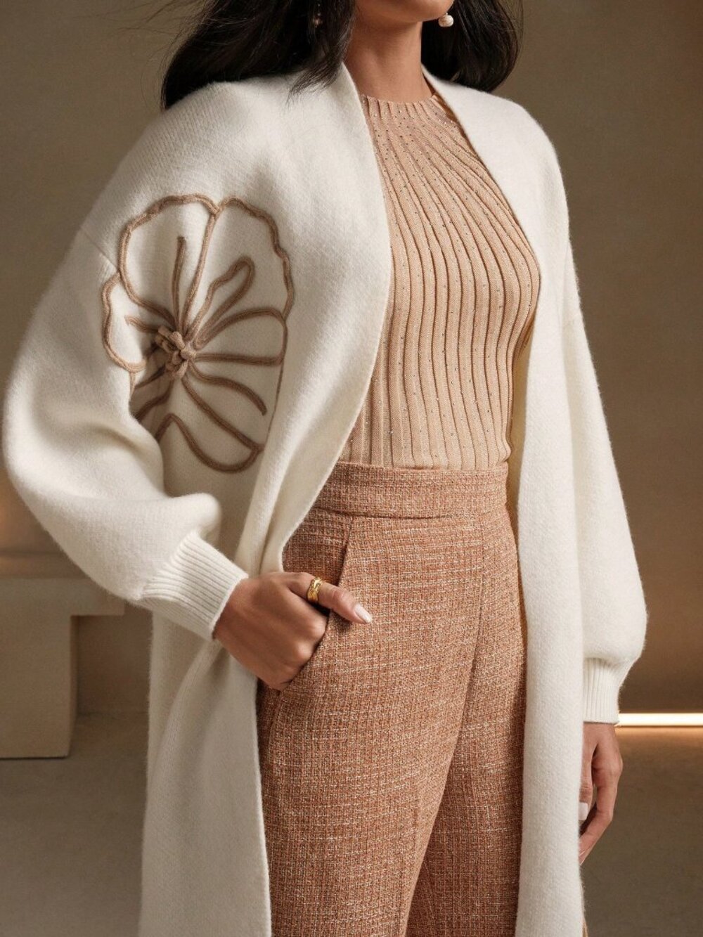 Apricot Casual Women's French Elegant Floral Pattern Mid-Length Cardigan - Picture 5 of 7
